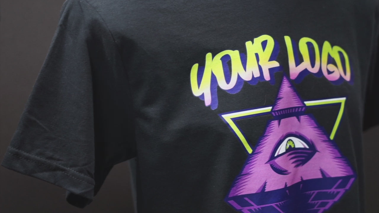 Noirtees by Noir et Noir, photo of a customized black shirt - Video